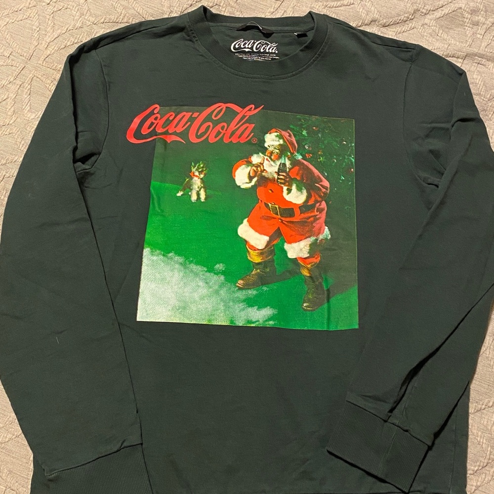 NWOT Only Sons GREEN Coca Cola Santa top.